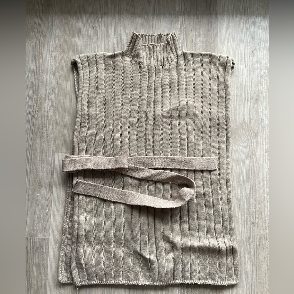 🥰 2 for 20 🥰 High neck Slit side sweater dress - Picture 2 of 7